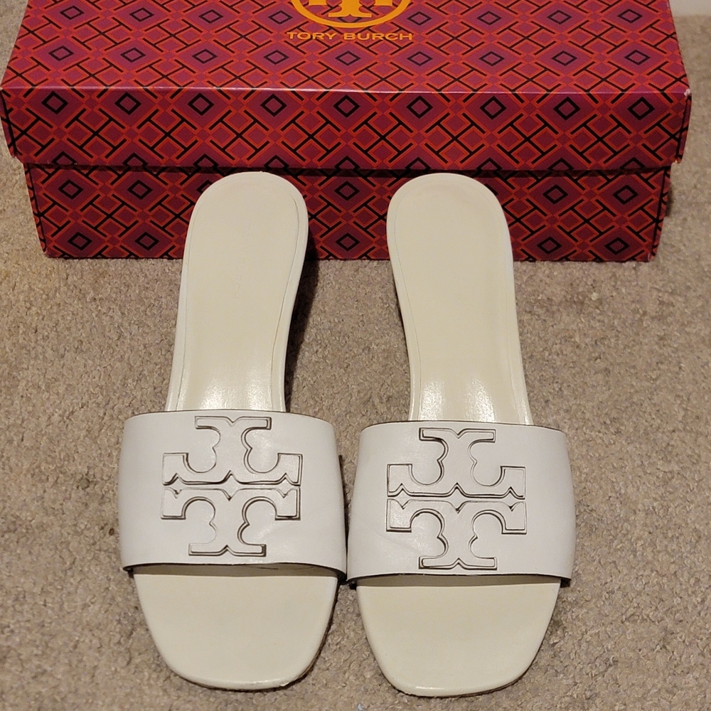 Tory Burch Ines Goat Leather Mule Heeled Sandal Gardenia/White Size 8.5 - Picture 3 of 12